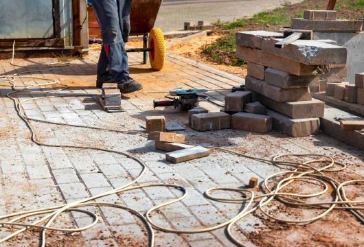 Démolition dalles extérieures terrasse